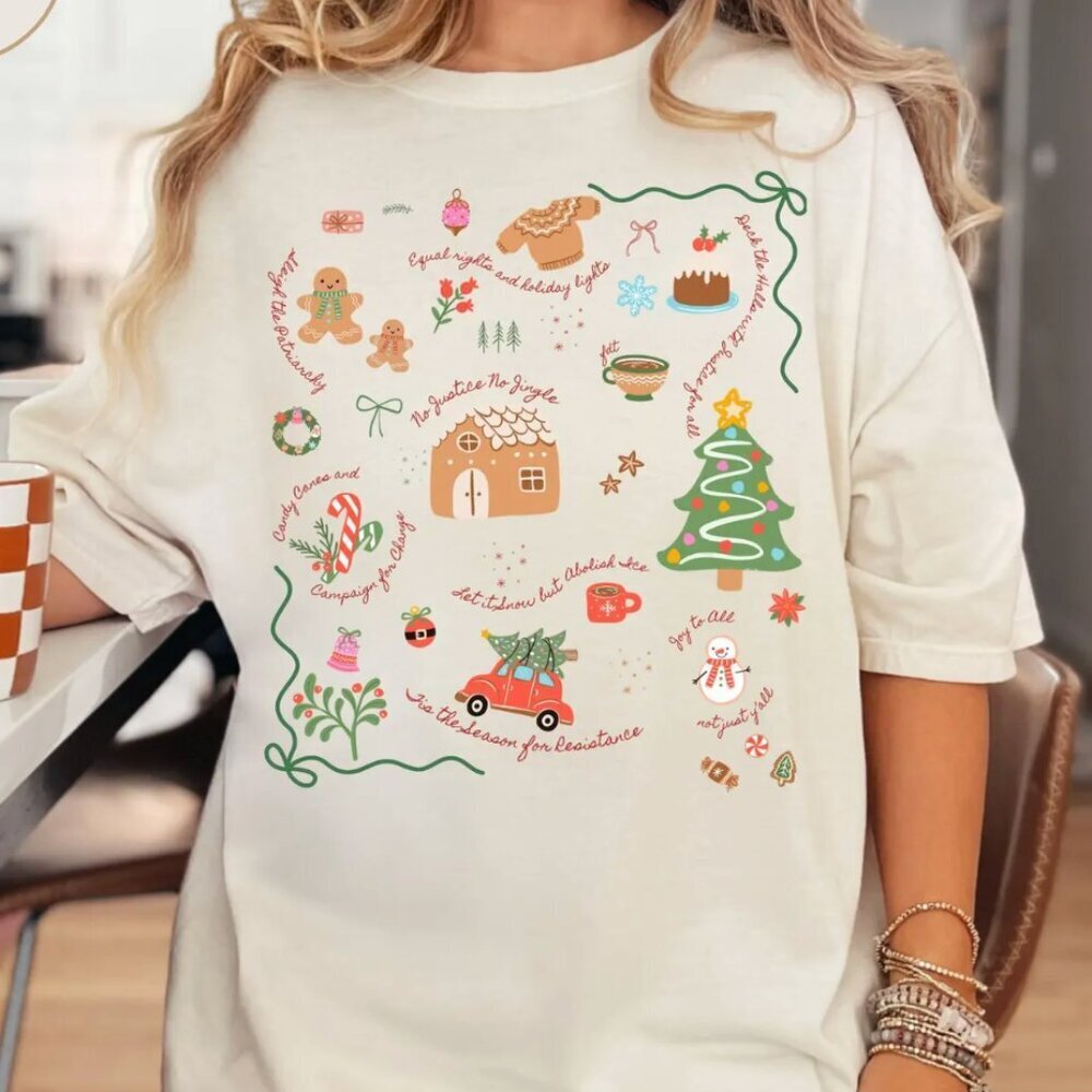 Subtle Anti-Trump Christmas T-Shirt Unisex Sz XL Gildan Heavy Cotton Sand Beige